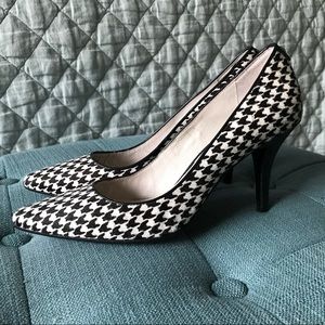 Michael Kors Houndstooth Heels—Size 6.5